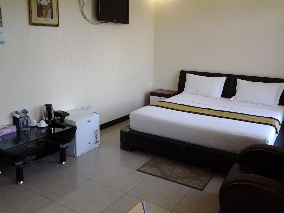 Best Point Hotel Dar es Salaam Ruang foto