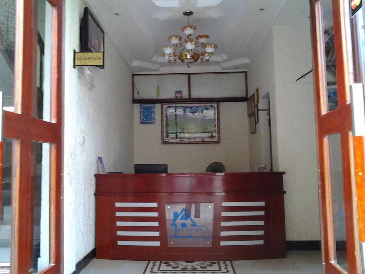 Best Point Hotel Dar es Salaam Bagian luar foto