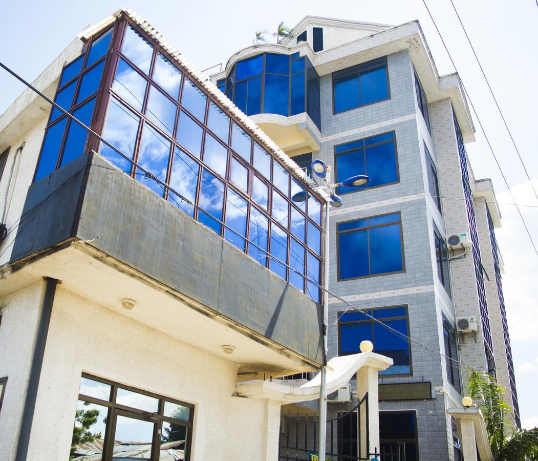 Best Point Hotel Dar es Salaam Bagian luar foto