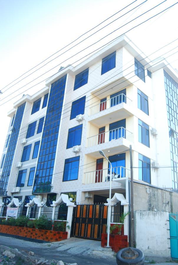 Best Point Hotel Dar es Salaam Bagian luar foto
