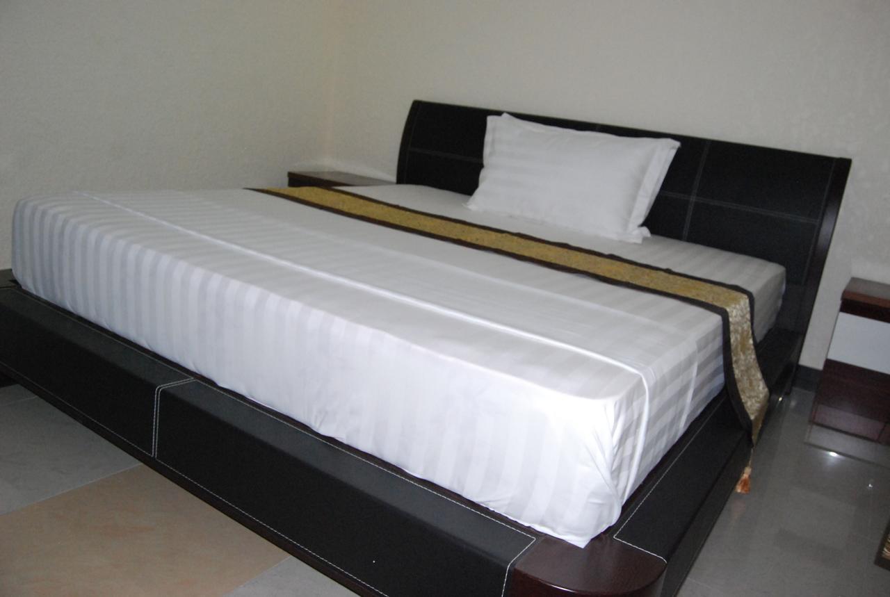 Best Point Hotel Dar es Salaam Bagian luar foto