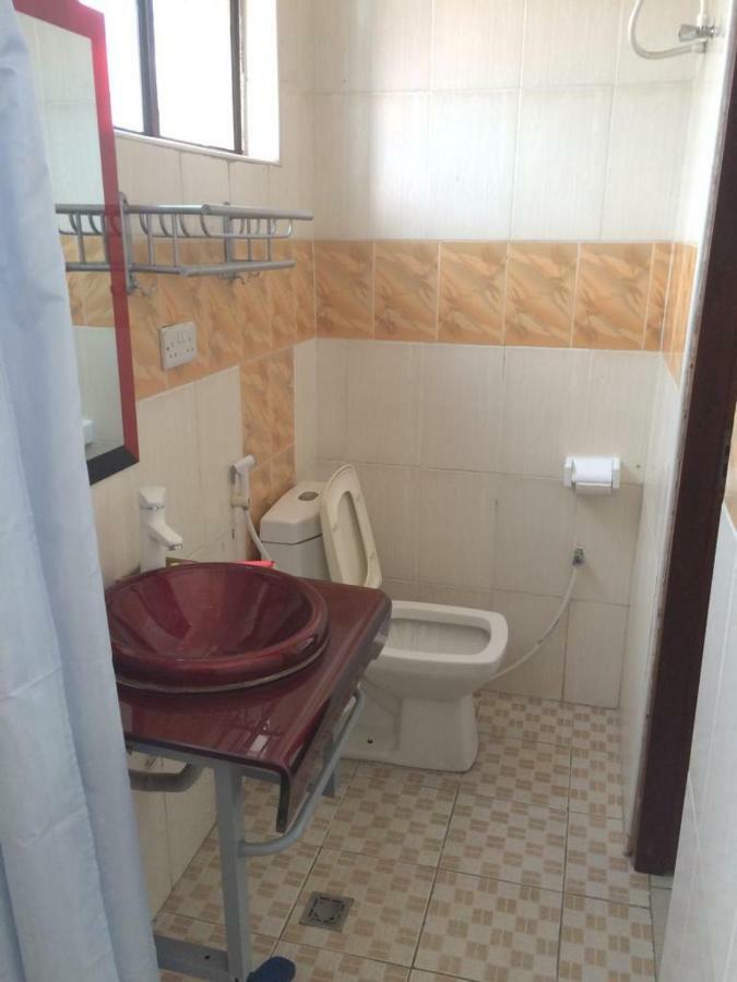Best Point Hotel Dar es Salaam Bagian luar foto